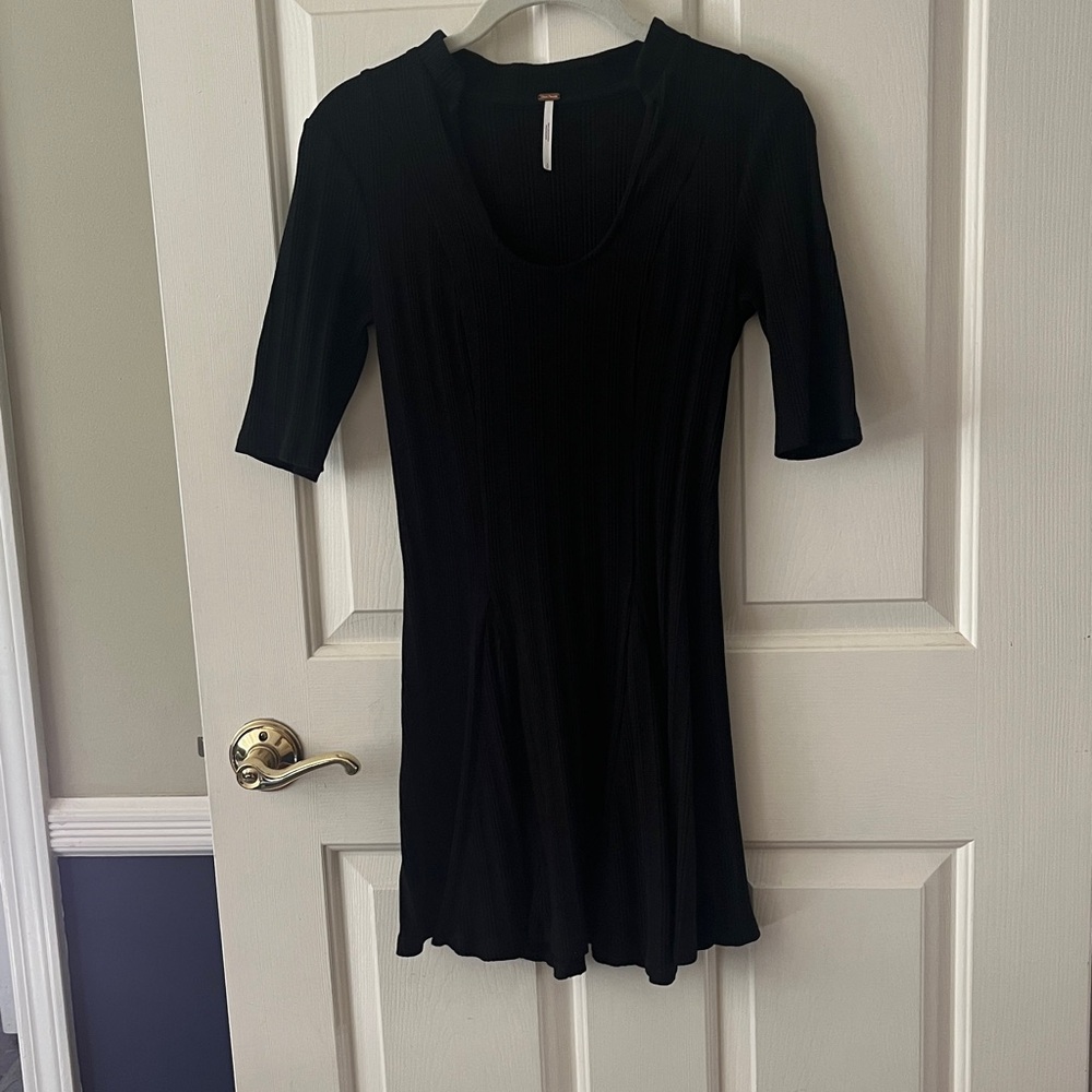Free People Black Short Sleeve  Dress Small